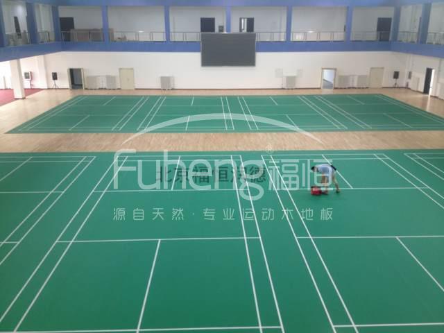 内蒙古准格尔第二露天煤矿体育馆 内蒙古准格尔第二露天煤矿体育馆